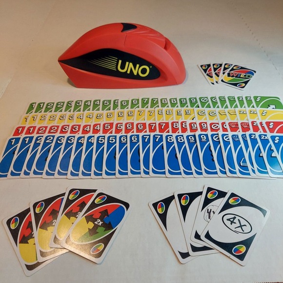 Mattel UNO ATTACK! Card Game Electronic Card Dispenser All Cards Included WORKS - Picture 5 of 12